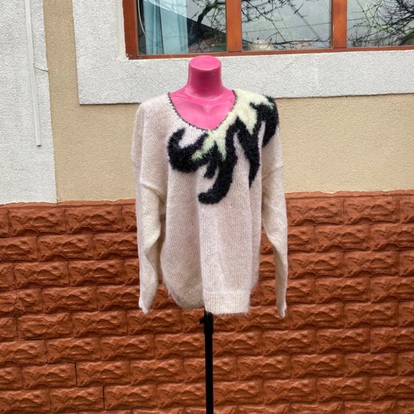 Beige mohair winter pullover, size L